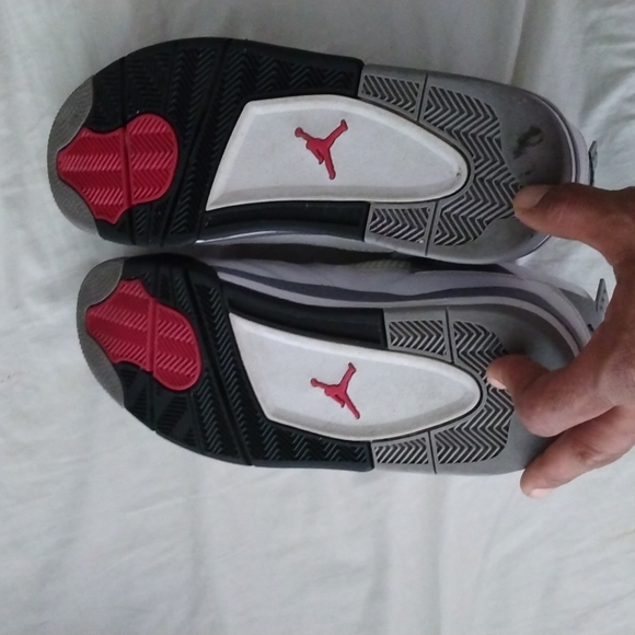 Jordan 4's size 14 gently worn - Picture 4 of 8